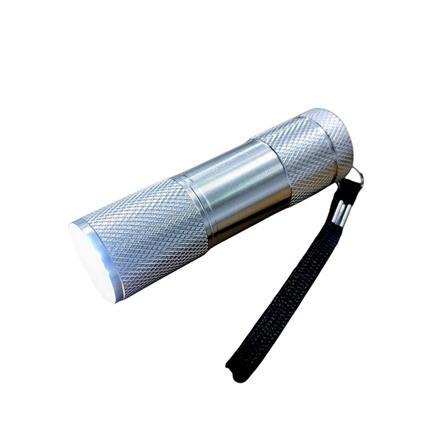 【先行掲載】9LEDパワーライト